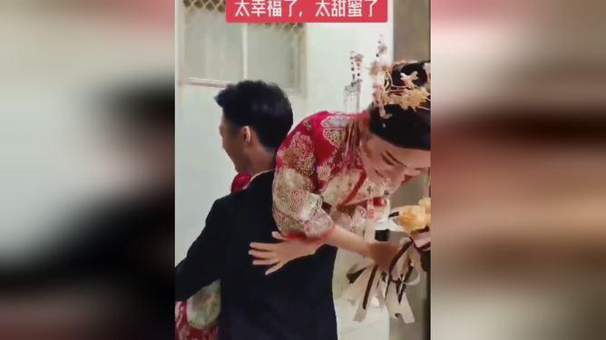 银川市总工会“年货大集”正式亮相职工群众家门口享受新春福利
